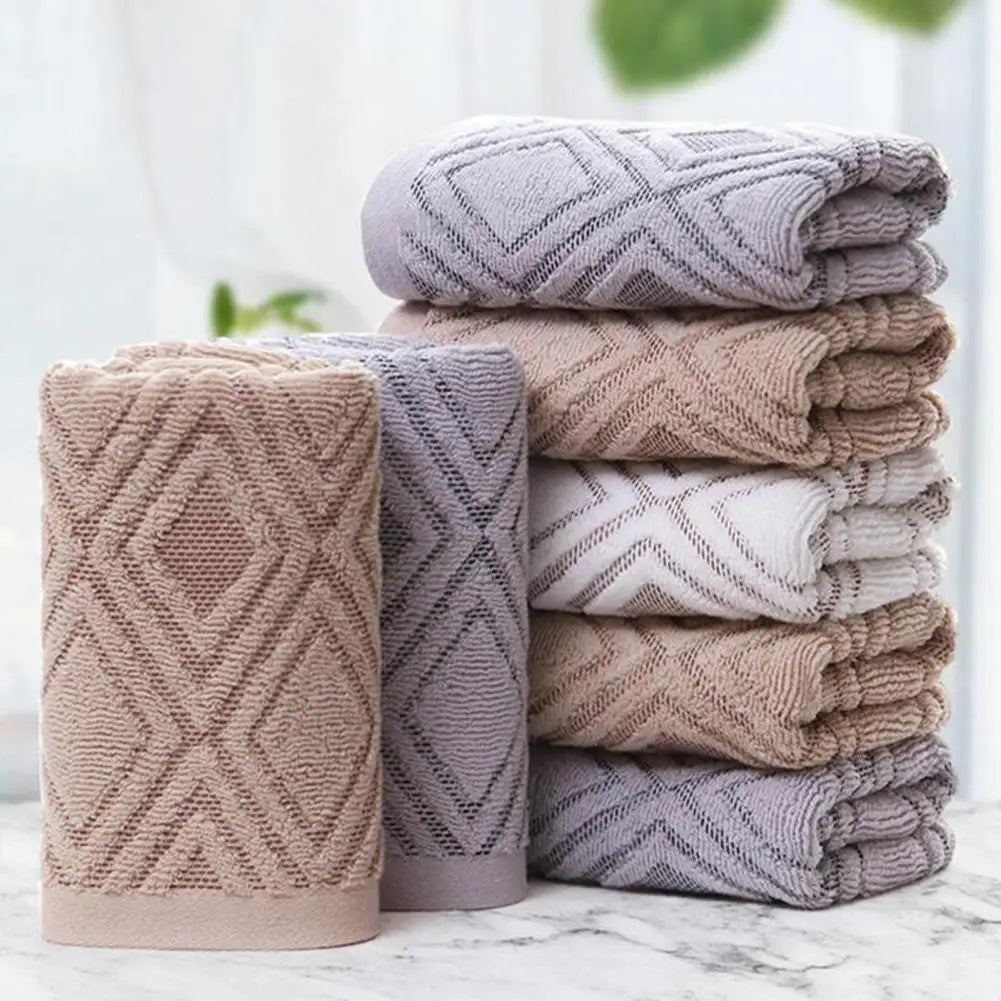Asciugamano da bagno all'ingrosso 3 colori Eccellente morbidezza Asciugamano da bagno portatile senza sbiadimento Asciugamani altamente assorbenti
